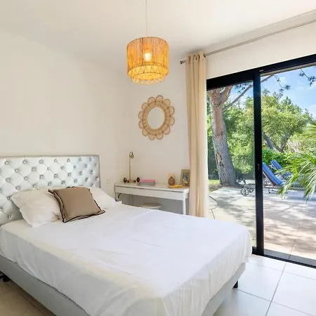 Family House 4 Bedrooms - Close To The Sea